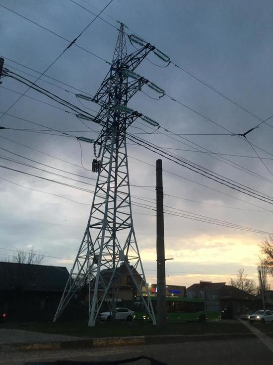 Начальник участка воронежской энергосберегающей организации получил срок в 5,5 лет за «бесплатную» раздачу электроэнергии