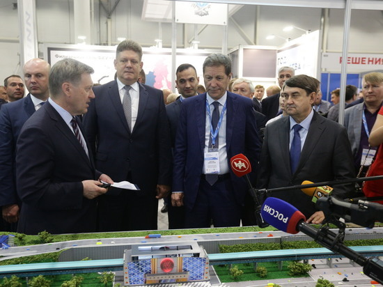 Анатолий Локоть представил проект развития метрополитена Новосибирска помощнику президента России
