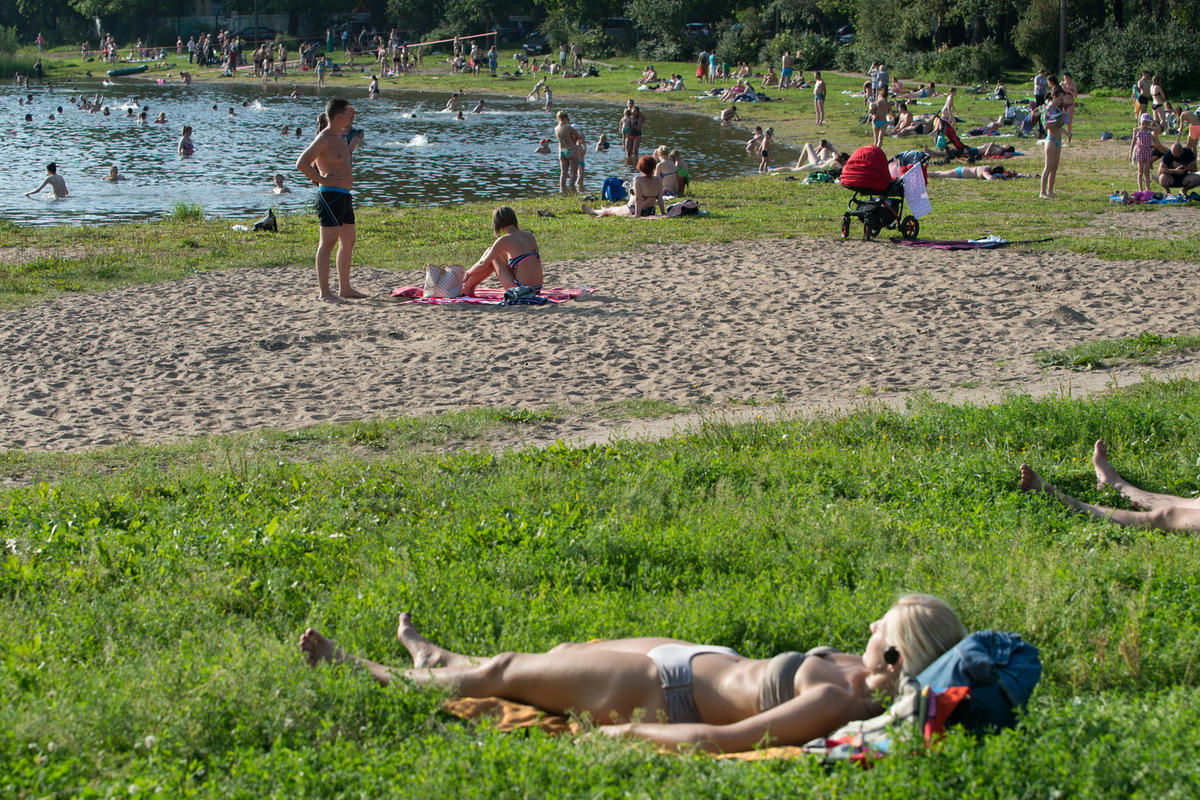 В петербурге купаются