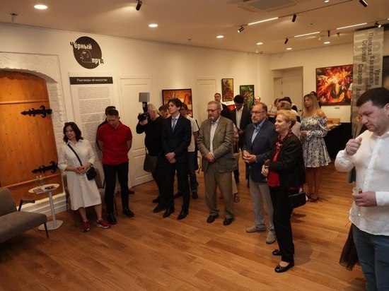 Выставка «Черный пруд. Разговоры об искусстве» открылась в Доме Нижегородской области в Москве