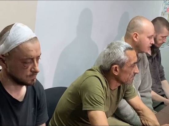 Украинские военнопленные рассказали о выстрелах в спину от сослуживцев