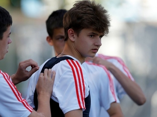 Роман Осин дебютировал за юношескую сборную России по футболу