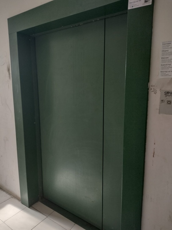 Маломобильных пациентов врачи Салехарда примут на дому из-за поломки лифта в поликлинике