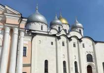 В эпоху раннего Средневековья Великий Новгород стал одним из самых грамотных городов не только Руси, но и Европы, рассказал новгородский историк и писатель Виктор Смирнов.