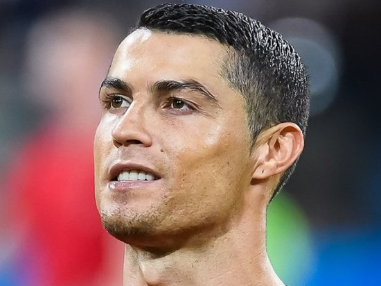 Стало известно об обсуждении перехода Роналду в «Челси»