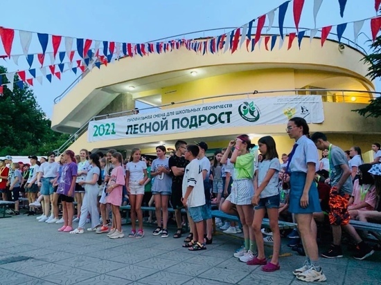 Ребята из нижегородских школьных лесничеств отправились в «Орленок» по программе «Лесной подрост»