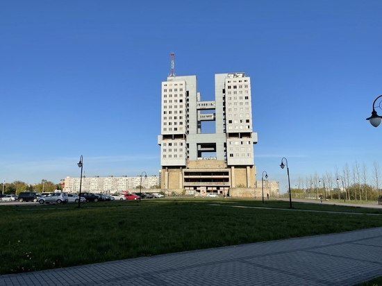 Самый известный долгострой Калининграда: как возник Дом Советов и почему его так и не достроили