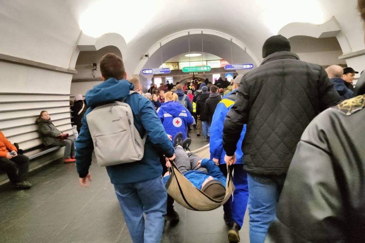 3 апреля 2017 года в метрополитене. Теракт в Санкт-Петербурге в метро 2017. Теракт в Санкт Петербурге 2017.