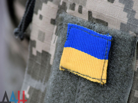 Абсурдная версия призвана прикрыть развал украинской армии