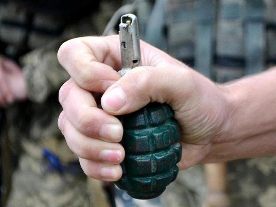 В Мариуполе при разборе завалов взорвалась граната: есть жертвы