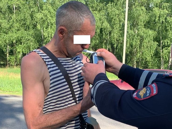 В Сасовском районе полицейские остановили 48-летнего пьяного водителя