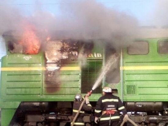 В Волгодонске дотла сгорел вагон поезда