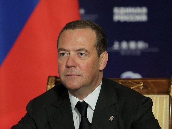 Медведев: любое посягательство на Крым будет расцениваться как объявление войны России