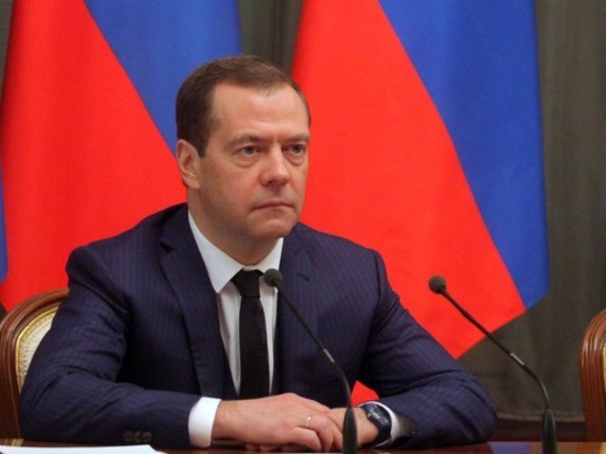 Медведев: Для России Украина в НАТО опаснее Финляндии и Швеции
