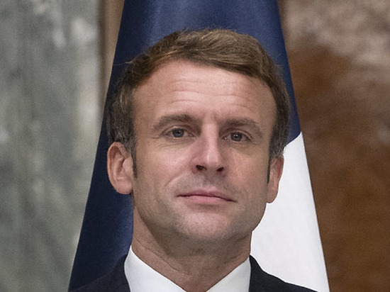 Макрон заявил о согласии стран G7 с поставками Украине оружия для обороны