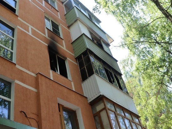 При пожаре на улице Интернациональной в Рязани эвакуировали семь человек