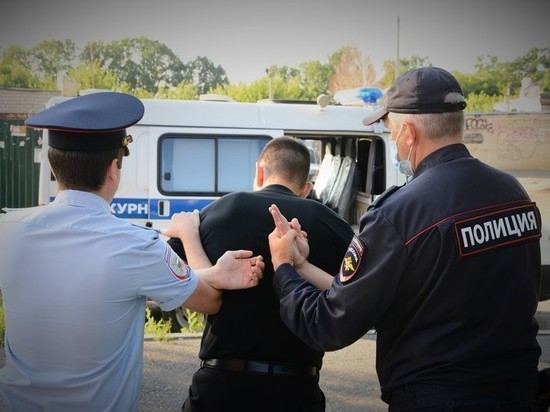 В Пензенской области два злоумышленника украли мотор от «двенашки»