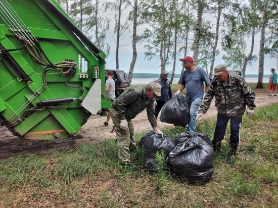 В Пензенской области с берега водохранилища вывезли 7 кубов мусора