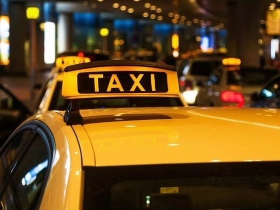 Навязчивых таксистов в Сочи начнут штрафовать