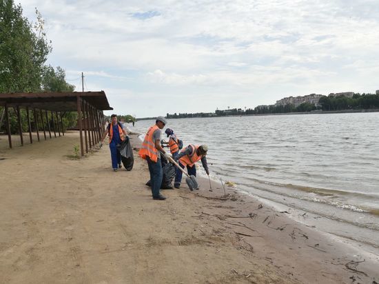 В Астрахани готовятся к открытию места купального сезона