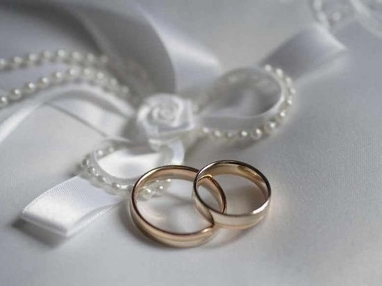 В День семьи, любви и верности в Приамурье отменяется регистрация разводов