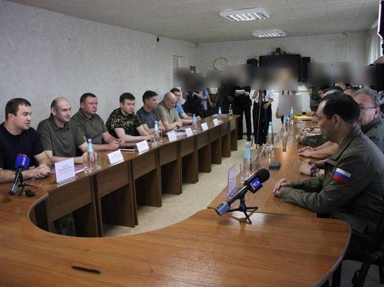 Глава Якутии провел рабочую встречу с  председателем правительства ДНР