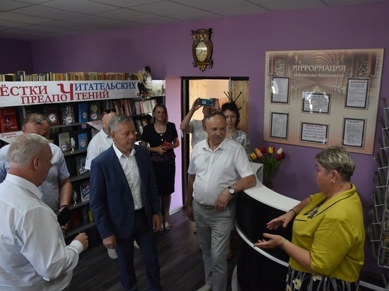 В Курской области после ремонта отрылась Крутовская библиотека на 380 читателей