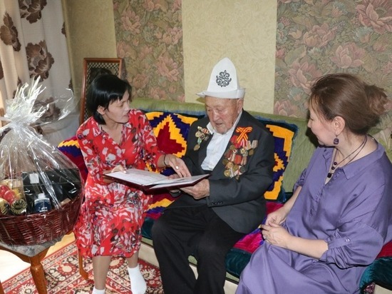 В Бишкеке ветеран Великой Отечественной войны отмечает 100-летие