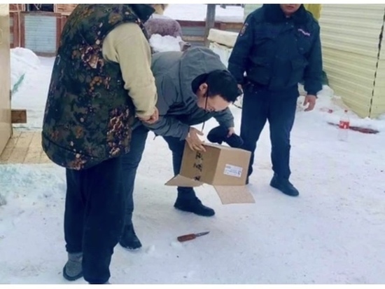 В Якутии мужчина зарезал собутыльника из-за спиртного