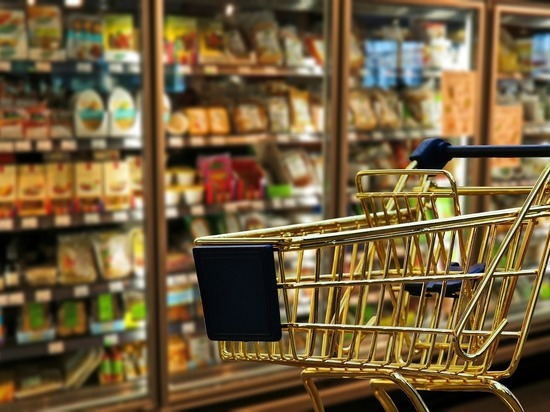 Житель Петербурга обворовывал корзины покупателей в супермаркетах, теперь ему грозит 10 лет колонии