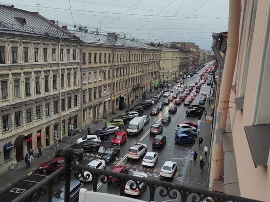 Почти 116 километров дорог отремонтируют в Петербурге до конца 2022 года