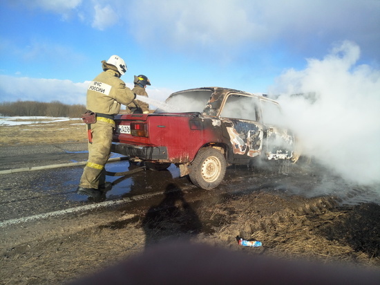 В Ивановской области полностью сгорел очередной автомобиль