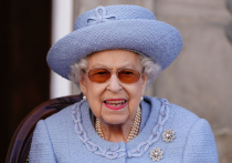 Не успели отшуметь торжества по случаю платинового юбилея царствования Елизаветы II, как вокруг британской королевской семьи опять начало клубиться облако скандала