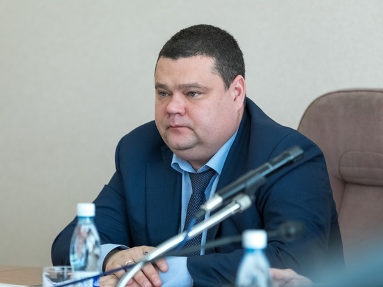 Дмитрий Тарасов уволился из челябинского минздрава