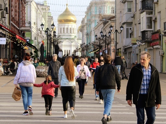Плитку на Соборном в Ростове частично заменят за 2,4 миллиона рублей
