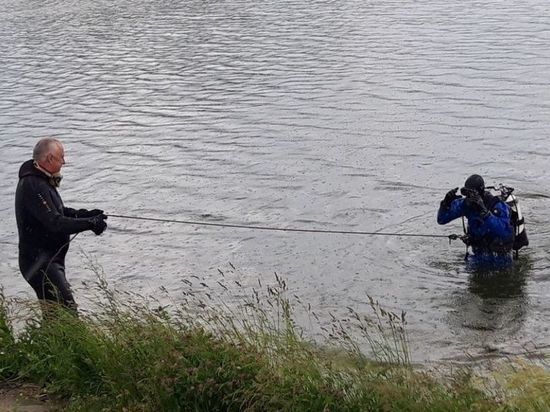 В Пензе из реки Суры водолазы извлекли тело утонувшего мужчины