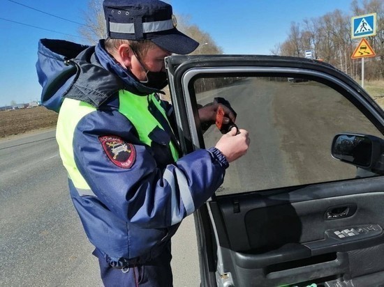 В Ярославле любителей тонированных автомобильных стекол становится меньше