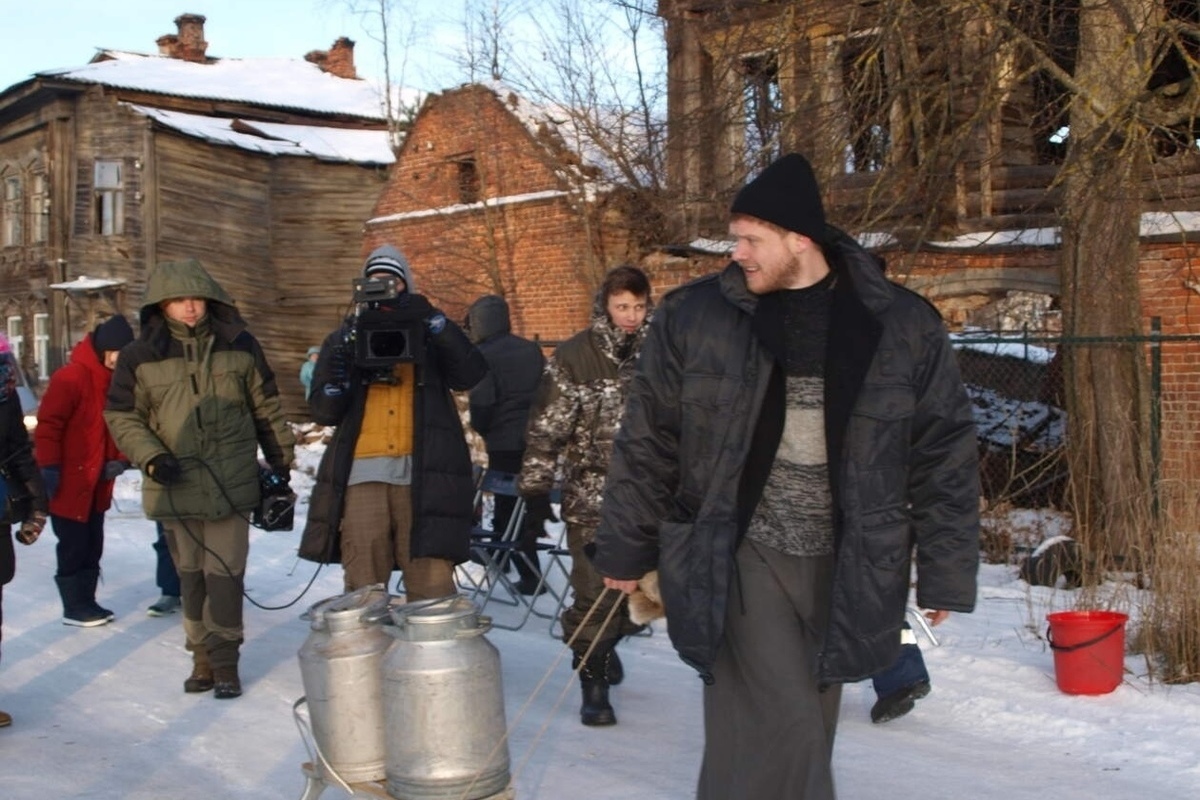 Бывшие в каком году снимали. Фильм непослушник Шуя. Непослушник фильм 2020. Виктор Хориняк не послушник. Съемки в Ивановской области.