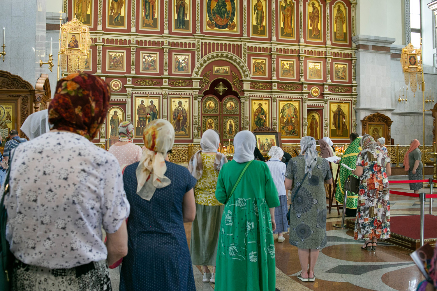 В Хабаровске проходят молебны перед мощами Сергея Радонежского