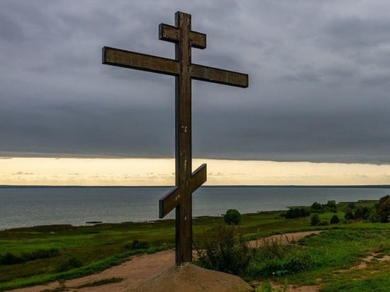 В Переславле уничтожили поклонный крест на Александровой горе