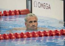 Шесть из 12 олимпийских медалей шестикратного олимпийского чемпиона по плаванию Райана Лохте выставлены на продажу. Американец планирует выручить за награды 80 тысяч евро, но пока предложений о покупке мало. «МК-Спорт» расскажет, что случилось.
