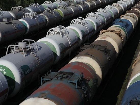 На СвЖД выросли перевозки зерна, цемента и черных металлов