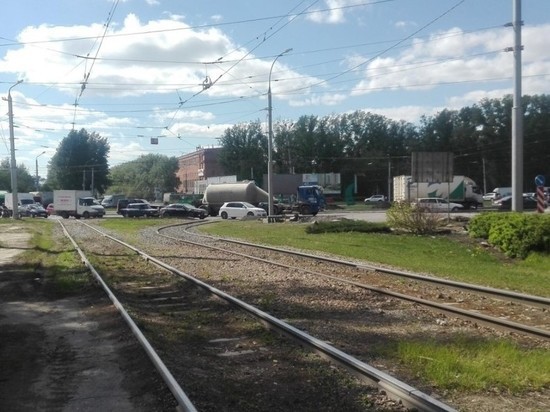 В Новосибирске сужают движение по площади Кирова