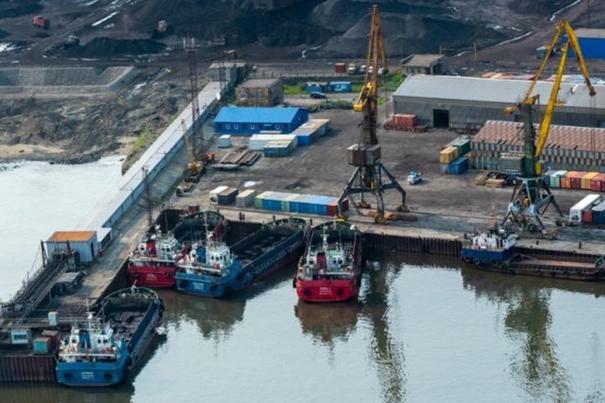 Берингпромуголь. Порт Беринговский. Портовый терминал. Порт Восточный. ООО Берингпромуголь.