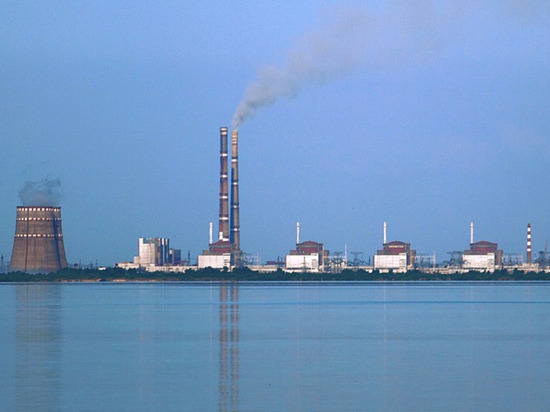 Запорожская АЭС предложила поставлять 25% вырабатываемой энергии в Крым