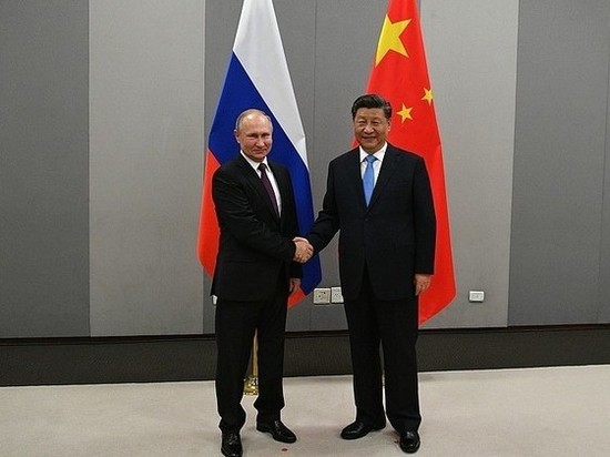 Лидер Китая Си Цзиньпин ответил отказом на приглашение президента России Владимира Путина посетить РФ