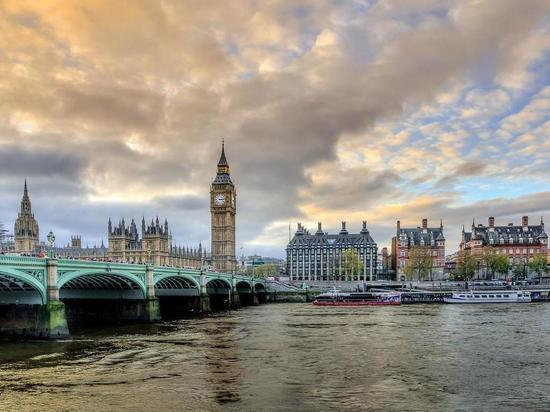 Financial Times: в Британии ждут коллапса промышленности из-за нехватки газа