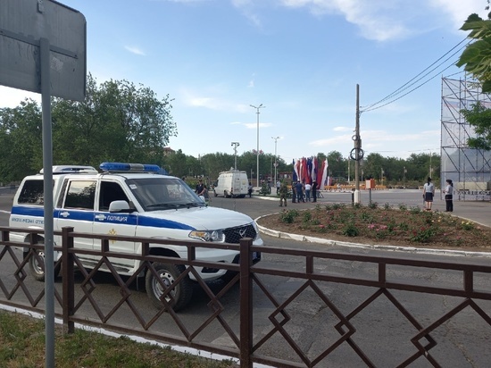 Полицейские Калмыкии обеспечивают общественный порядок в мероприятиях ко Дню республики
