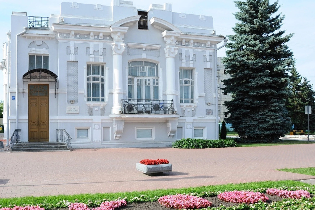 На 14 дней в тамбове. День города Тамбов. Тамбов фото. Фотосессия в Тамбове. Я люблю Тамбов фото.