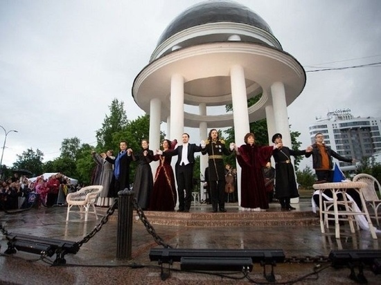 В Хакасии реализуют федеральный проект «Театр в усадьбах»
